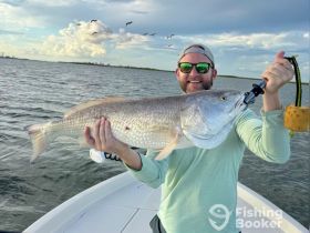 Inshore fishing on Sabine Lake